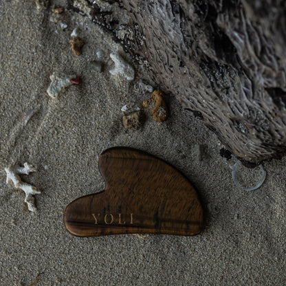 YŌLI Tiger Eye Gua Sha